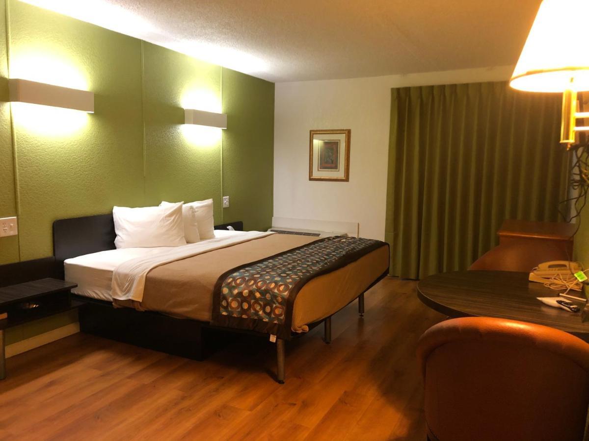 Scottsbluff Inn Экстерьер фото