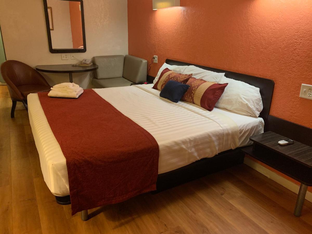 Scottsbluff Inn Экстерьер фото